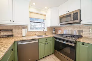 37 Scotty Hollow Dr, Chelmsford, MA 01863 - Photo 5