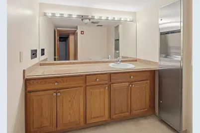 544 Douglas Ave, Providence, RI 02908 - Photo 19