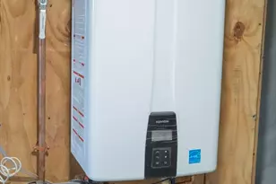 24 Palmetto St, Saugus, MA 01906 - Photo 9