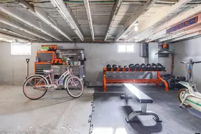 33 Montrose St, Everett, MA 02149 - Photo 27