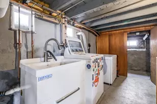 33 Montrose St, Everett, MA 02149 - Photo 29