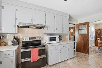 14 Lawrence Street, Milford, MA 01757 - Photo 9