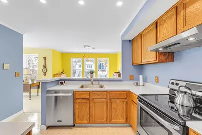 37 Hastings Street #201, Boston, MA 02132 - Photo 5