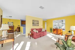 37 Hastings St, Boston, MA 02132 - Photo 3