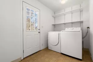 10 Higgins St, Newton, MA 02466 - Photo 23