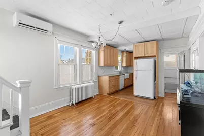 279 Adelaide, New Bedford, MA 02745 - Photo 5