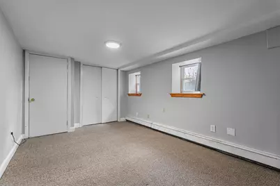 110 W 3rd St #1, Boston, MA 02127 - Photo 5
