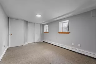 110 W 3rd St, Boston, MA 02127 - Photo 5