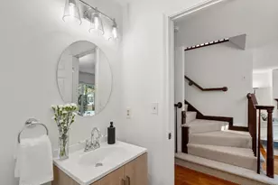 160 Pine St, Newton, MA 02466 - Photo 9