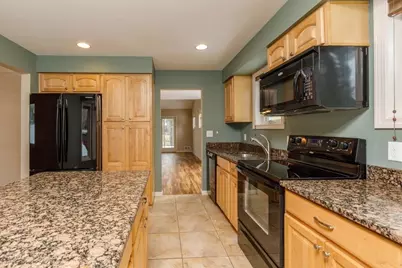 535 South Street #3-3C, Fitchburg, MA 01420 - Photo 3