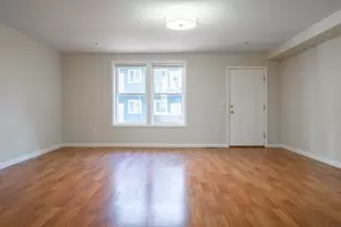 37 Chelsea St, Boston, MA 02128 - Photo 3