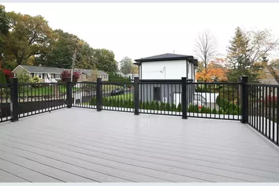 18 Josselyn Pl #18, Newton, MA 02461 - Photo 23