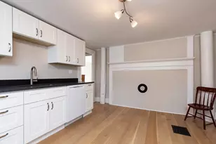 21 Gardner St, Hamilton, MA 01982 - Photo 5