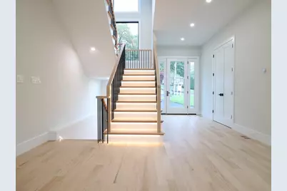 18 Josselyn Pl #18, Newton, MA 02461 - Photo 13