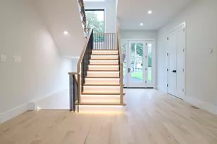 18 Josselyn Pl, Newton, MA 02461 - Photo 13