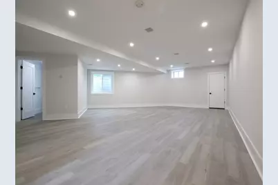 18 Josselyn Pl #18, Newton, MA 02461 - Photo 21