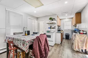 25 Read St, Lowell, MA 01850 - Photo 11