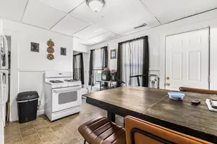 25 Read St, Lowell, MA 01850 - Photo 15