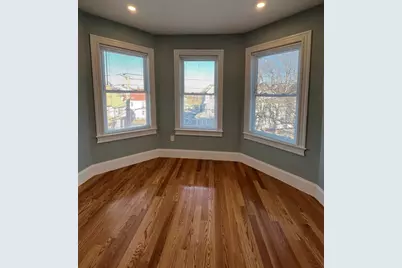 75 Winchester St #3, Medford, MA 02155 - Photo 3