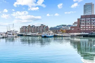 5 Holden Ct, Boston, MA 02109 - Photo 17