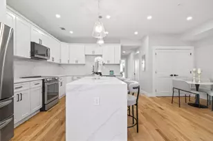 60 Stanley St, Boston, MA 02125 - Photo 17