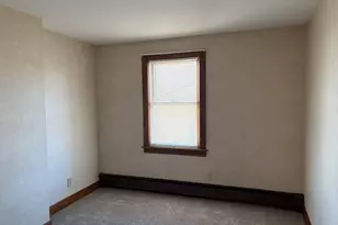 8 Summer St, Boston, MA 02132 - Photo 13