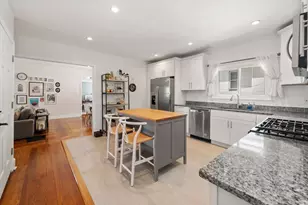 62 Park Ave, Winthrop, MA 02152 - Photo 1