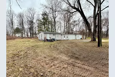 1 1/2 Cherry St, Pittsfield, MA 01201 - Photo 1