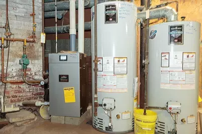 45 Harvard St #5 3rd fl, Lowell, MA 01851 - Photo 27