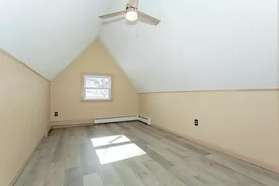45 Harvard St #5 3rd fl, Lowell, MA 01851 - Photo 17