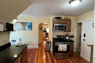 21 Chandler St, Somerville, MA 02144 - Photo 17
