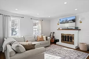 21 Regina Dr, Leominster, MA 01453 - Photo 7