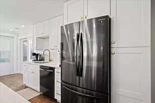 21 Regina Dr, Leominster, MA 01453 - Photo 13