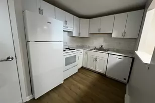 328 Greenwood St, Worcester, MA 01607 - Photo 3