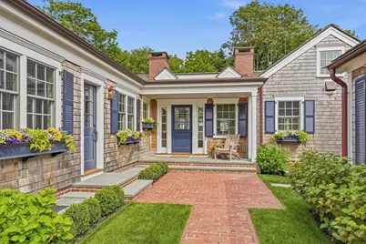 43 Peases Point Way S, Edgartown, MA 02539 - Photo 3