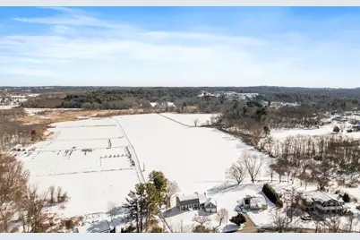 97 Hawthorne Ln, Concord, MA 01742 - Photo 11