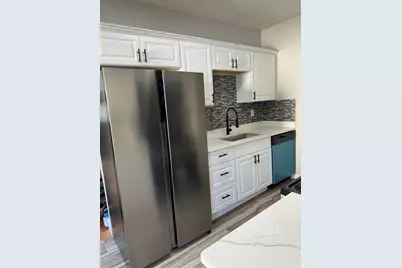 86 Alden St, Springfield, MA 01109 - Photo 3