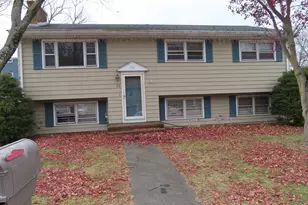 52 Hesper St, Saugus, MA 01906 - Photo 1