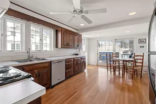 28 Rice St, Wellesley, MA 02481 - Photo 3