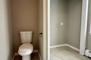 229 Franklin St, Fall River, MA 02720 - Photo 11