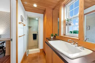 985 Memorial Dr, Cambridge, MA 02138 - Photo 17