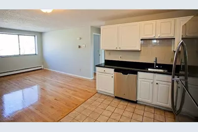 14 Murdock St #2-9, Somerville, MA 02144 - Photo 3