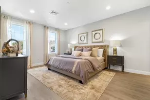 320 Middlesex Ave, Medford, MA 02155 - Photo 9