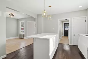 81 Chestnut St, West Springfield, MA 01089 - Photo 13