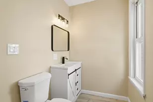 81 Chestnut St, West Springfield, MA 01089 - Photo 7