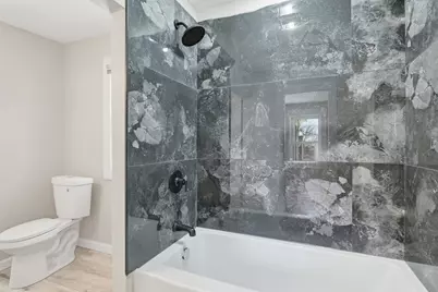 81 Chestnut St, West Springfield, MA 01089 - Photo 25