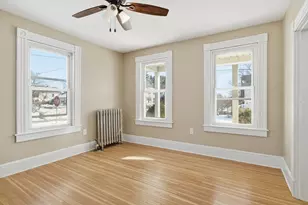 81 Chestnut St, West Springfield, MA 01089 - Photo 5