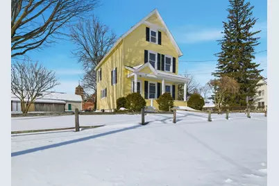 81 Chestnut St, West Springfield, MA 01089 - Photo 1