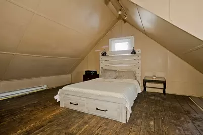 23 Jackson St, Chicopee, MA 01020 - Photo 17