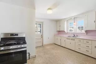 12 Cardinal Rd, Worcester, MA 01602 - Photo 7